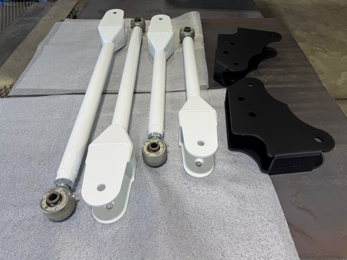 2005-2022 F250/350 4-link Conversion