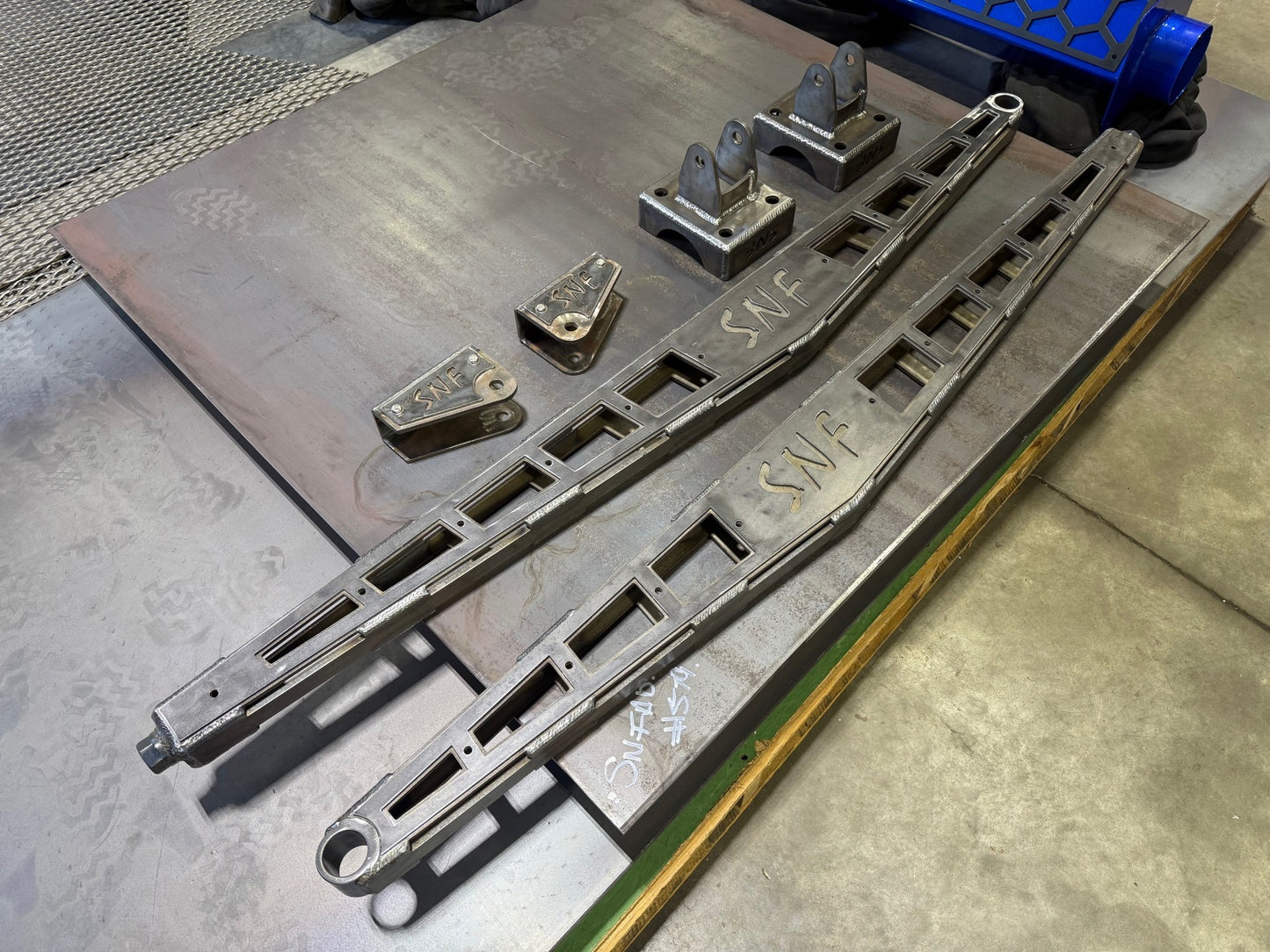 Sheet Metal Traction bars